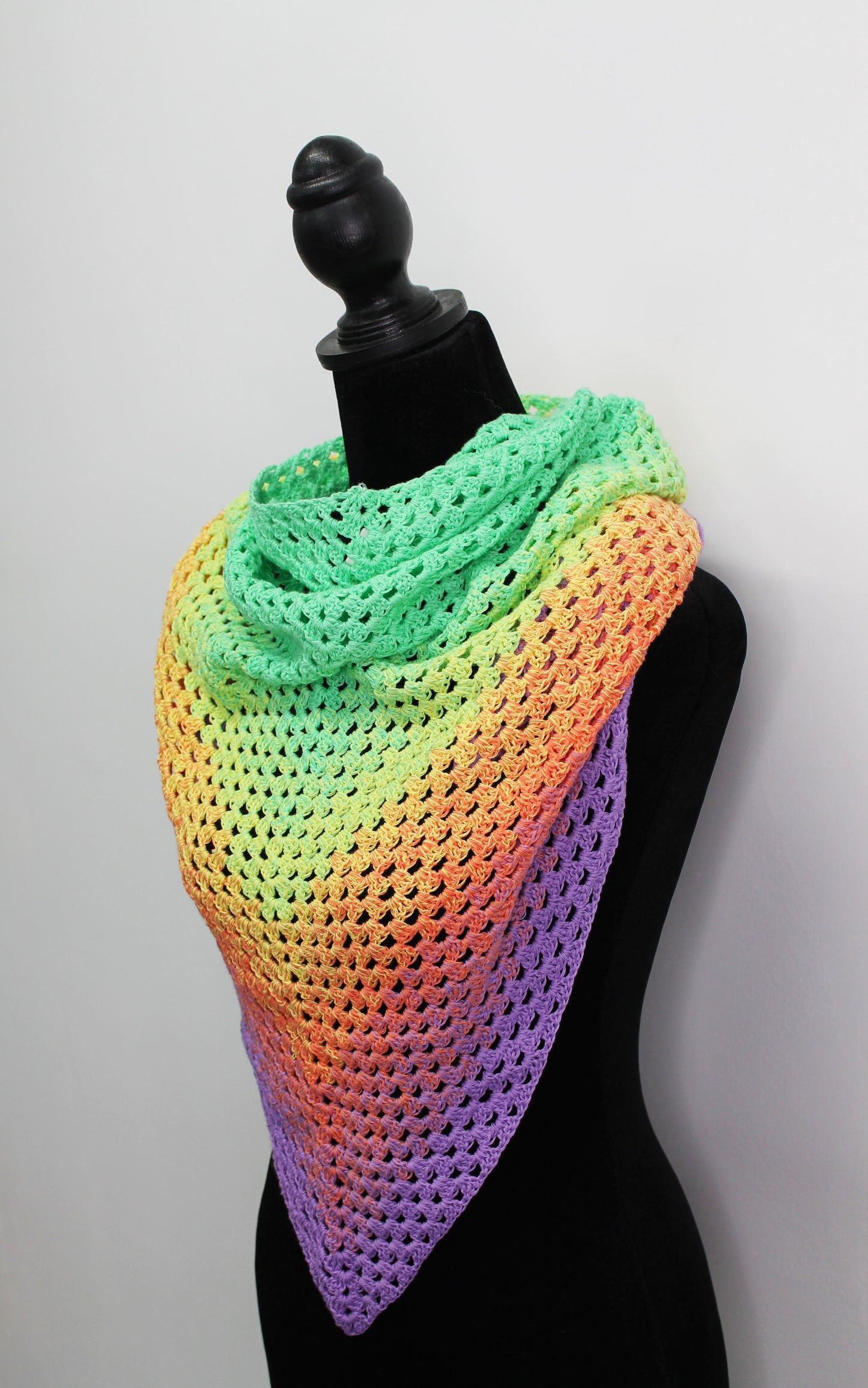 Triangle shawl