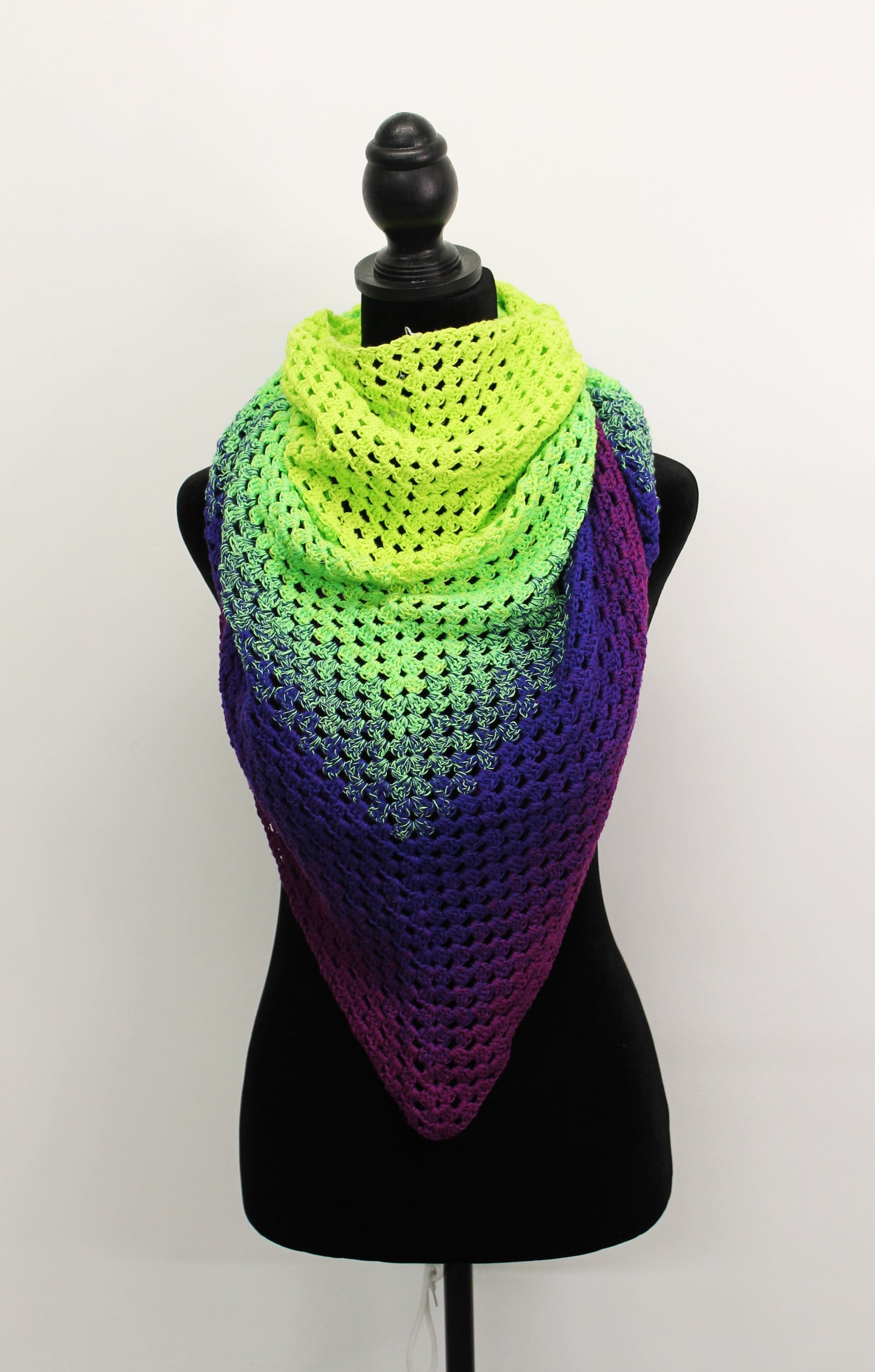 Triangle shawl